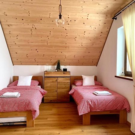 Chata Pod Horou Stara Lesna Ngoại thất bức ảnh